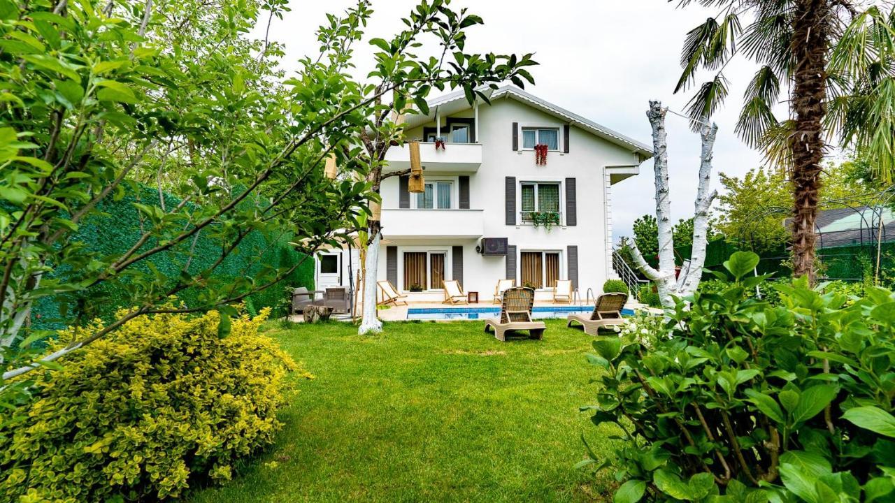 Villa Atlas Muhafazakar Havuzlu, Mustakil Genis Bahceli Sapanca Ngoại thất bức ảnh