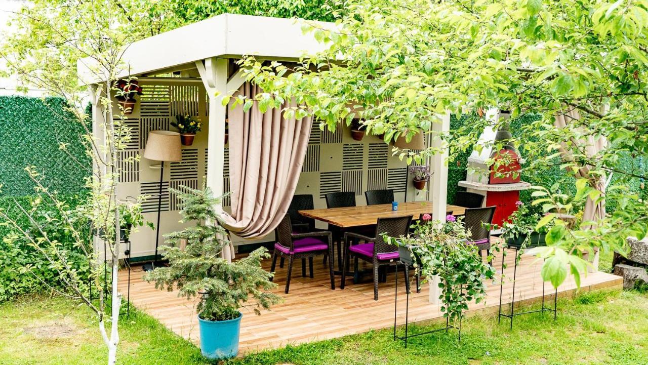 Villa Atlas Muhafazakar Havuzlu, Mustakil Genis Bahceli Sapanca Ngoại thất bức ảnh