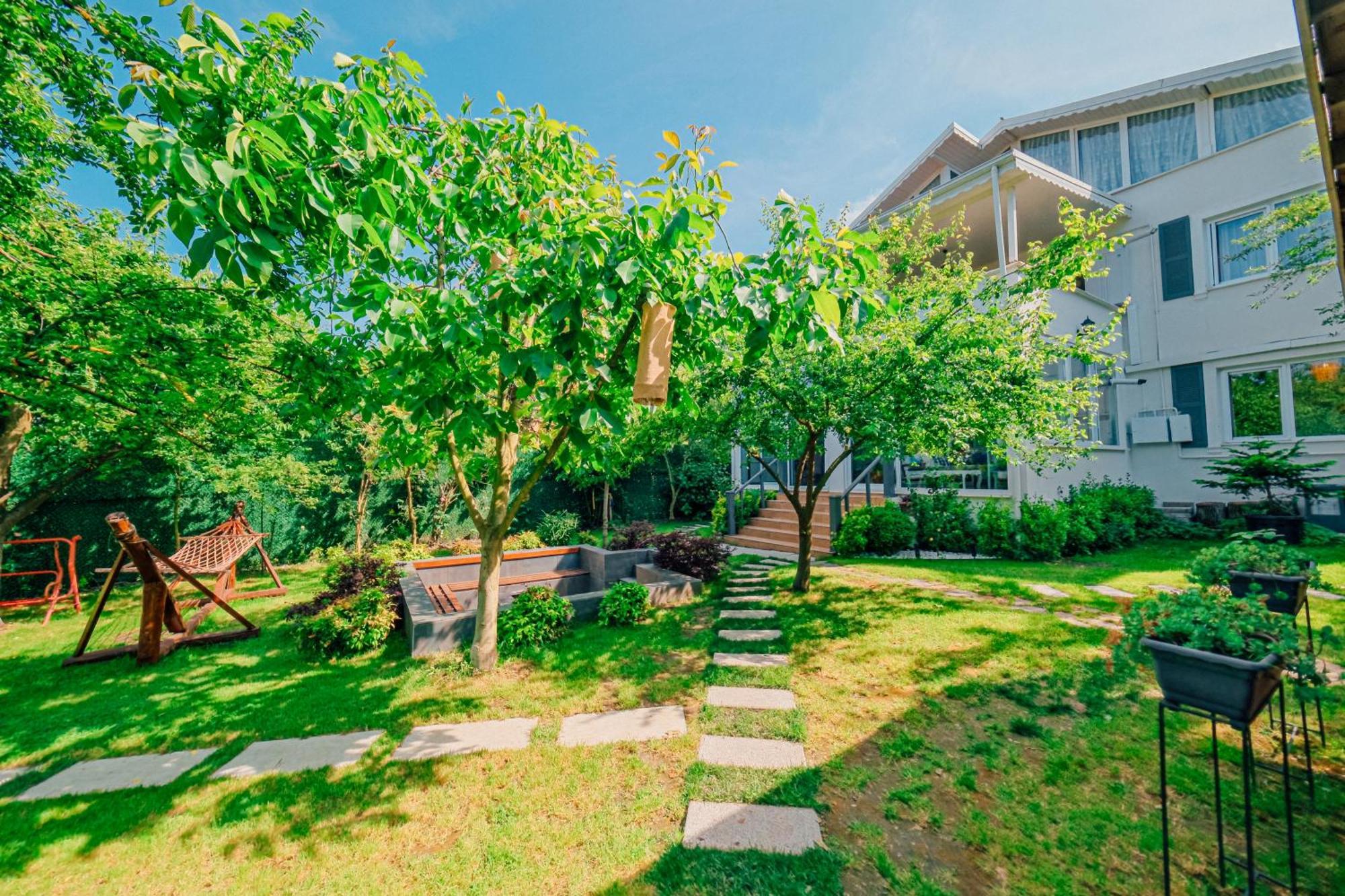 Villa Atlas Muhafazakar Havuzlu, Mustakil Genis Bahceli Sapanca Ngoại thất bức ảnh