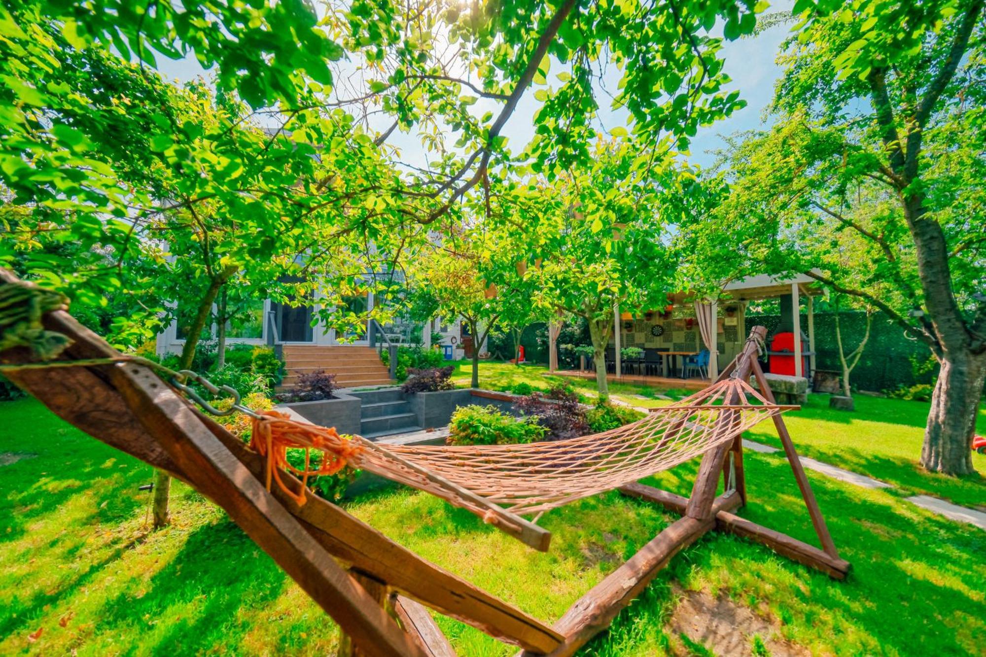 Villa Atlas Muhafazakar Havuzlu, Mustakil Genis Bahceli Sapanca Ngoại thất bức ảnh