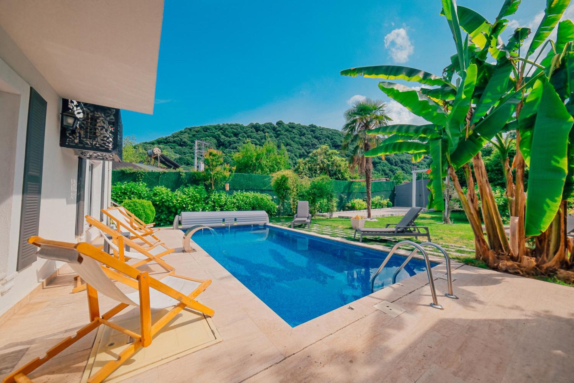 Villa Atlas Muhafazakar Havuzlu, Mustakil Genis Bahceli Sapanca Ngoại thất bức ảnh
