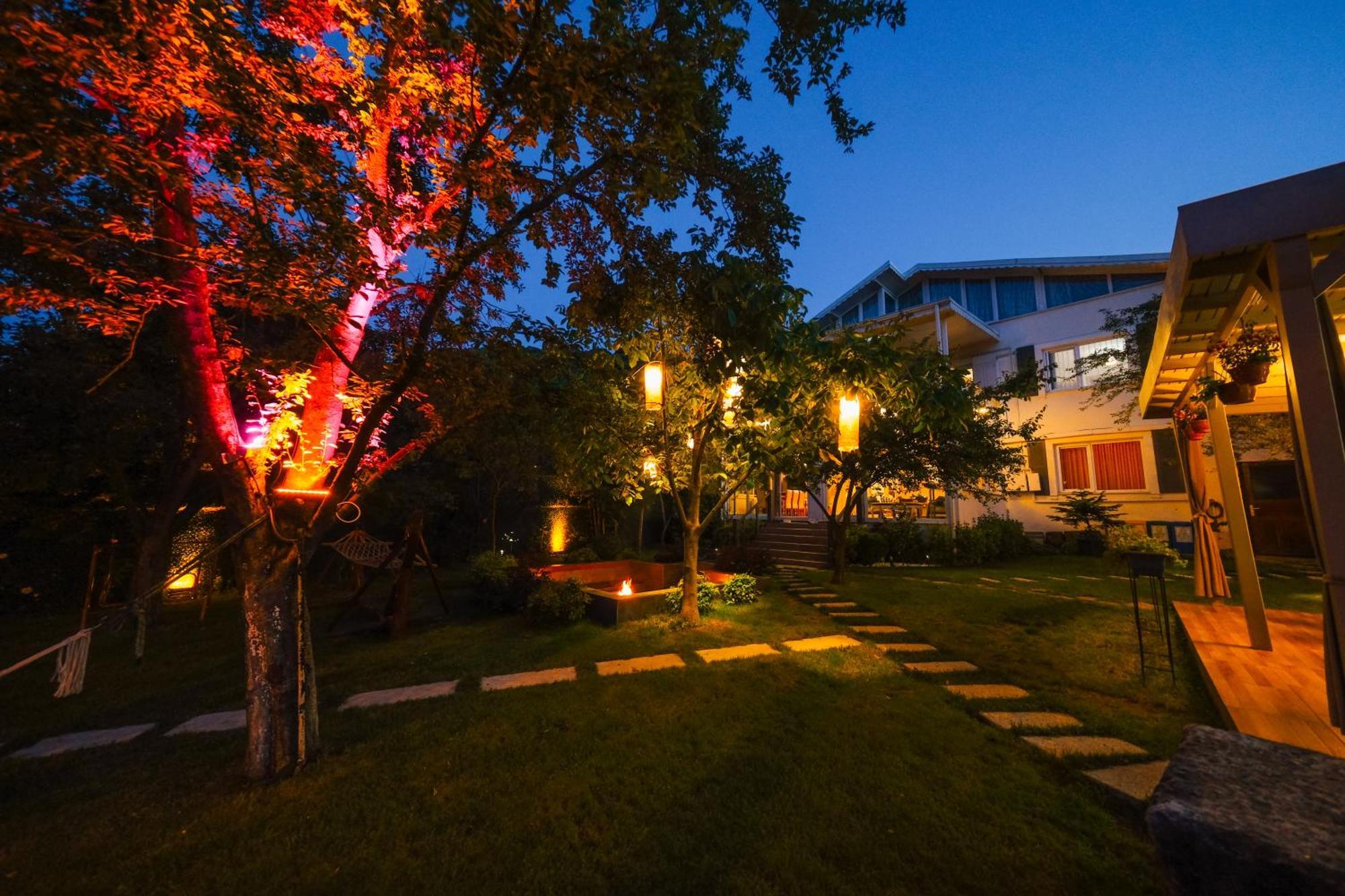 Villa Atlas Muhafazakar Havuzlu, Mustakil Genis Bahceli Sapanca Ngoại thất bức ảnh